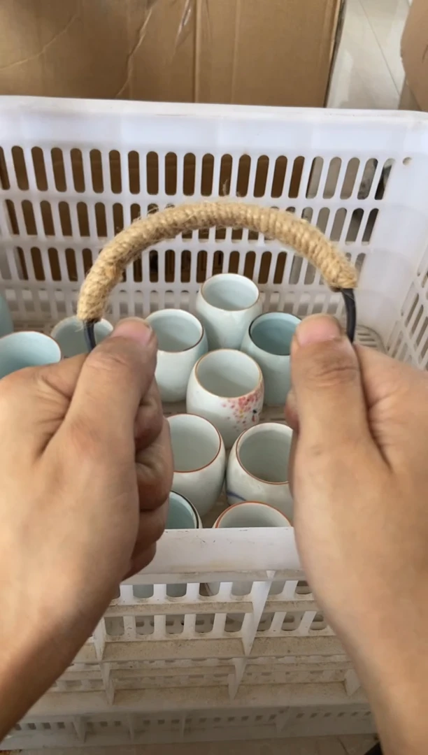 无运费险有瑕疵的摄影的产品有使用过的痕迹有点脏介意勿拍