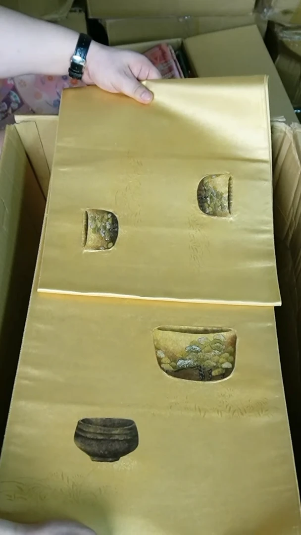 织绣织锦25金彩博古纹