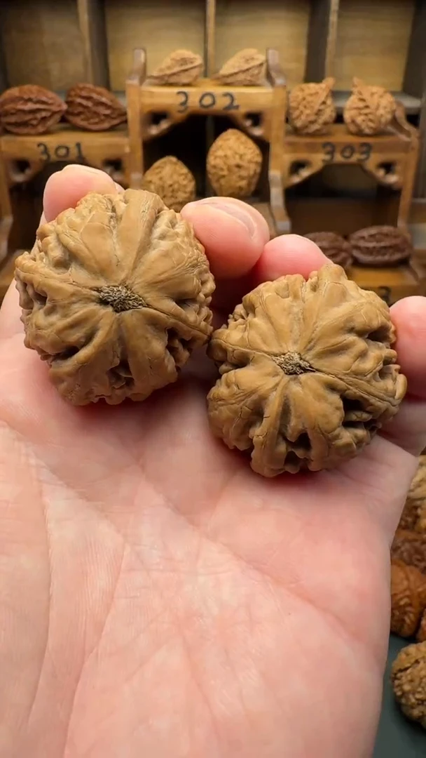 【闪购商品】文玩核桃吊坠DLHT头子对