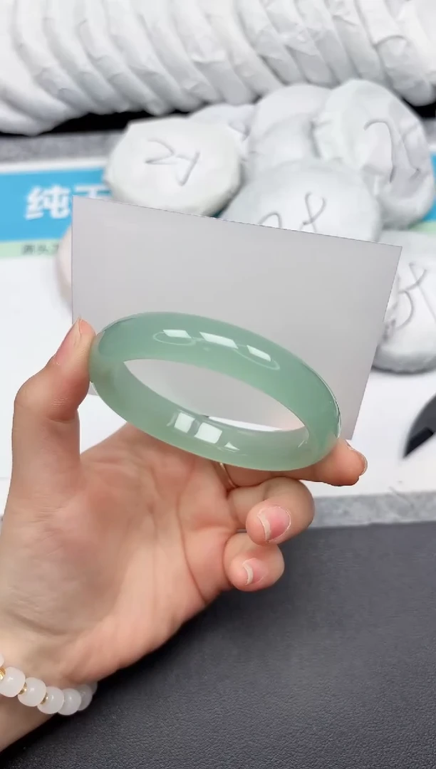 未镶嵌手镯石英质玉88-61