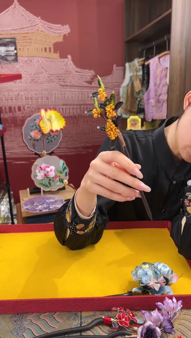 【闪购商品】刺绣非遗绒花（发饰）