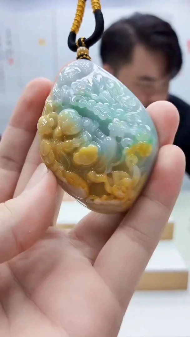 未镶嵌定制翡翠5060bb-毛货挂件33