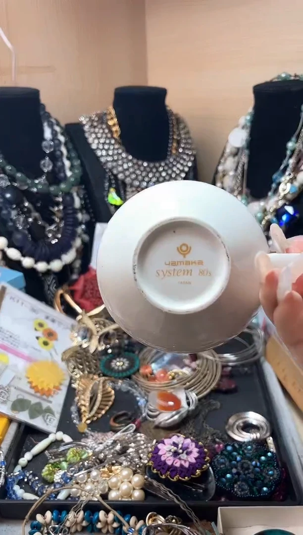 瓷片月**萦瓷片瓷片瓷片陶瓷摆件