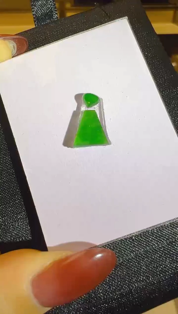 【闪购商品】翡翠裸石（不大）多样性团购发一件