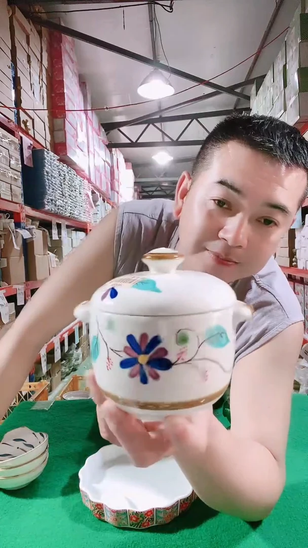 瓷片碗碟好物一件不留@@1