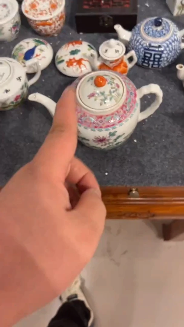 摆件瓷摆件瓷摆件粉石榴竹节壶