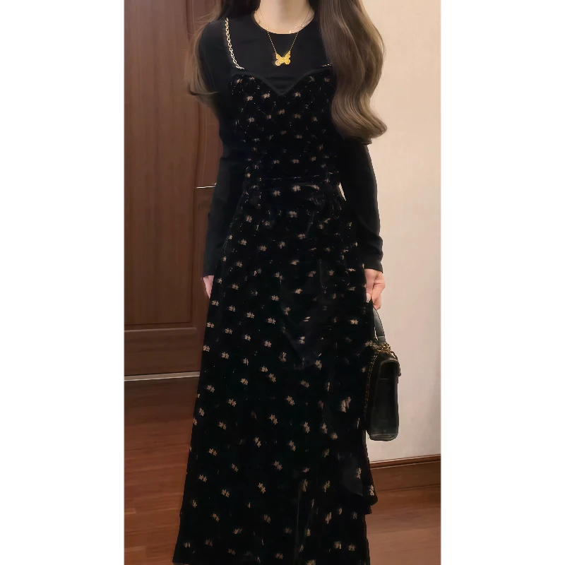 【墨蝶舞步】秋冬黑色假两件长袖内搭上衣+碎花半身裙两件套装9825