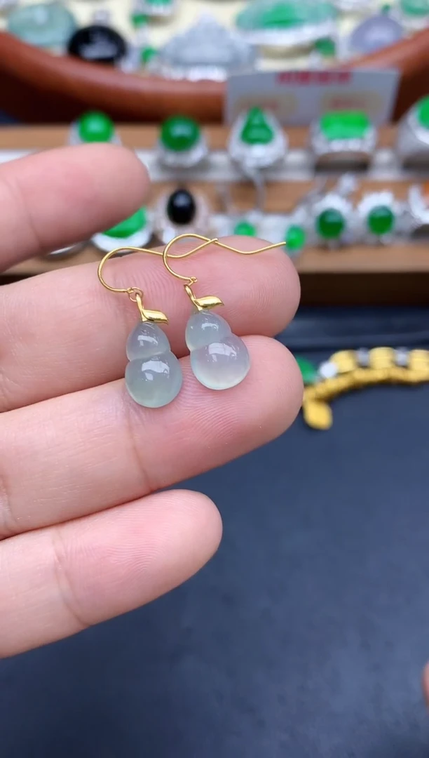 颈饰18K金镶嵌翡翠183-中国好珍宝