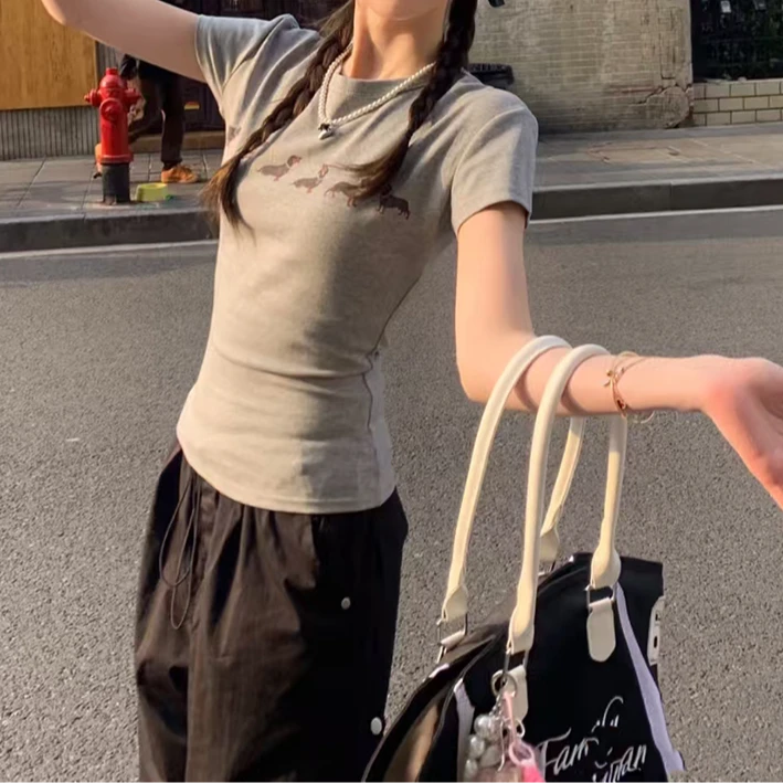 宝丫轻奢  T女式时髦减龄百搭印花短款上衣短袖T恤K2642