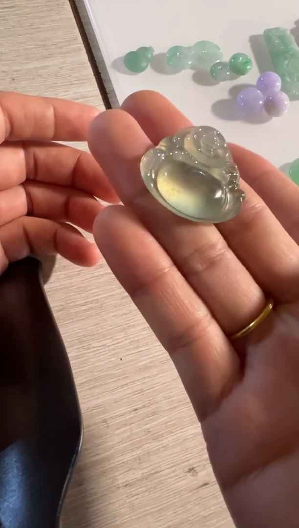 定制翡翠未镶嵌佛公