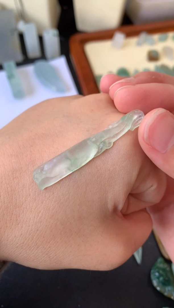 【闪购商品】定制翡翠未镶嵌翡翠