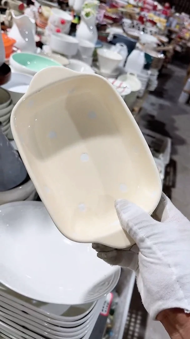 陶瓷长方碗微瑕 凑满20元包邮