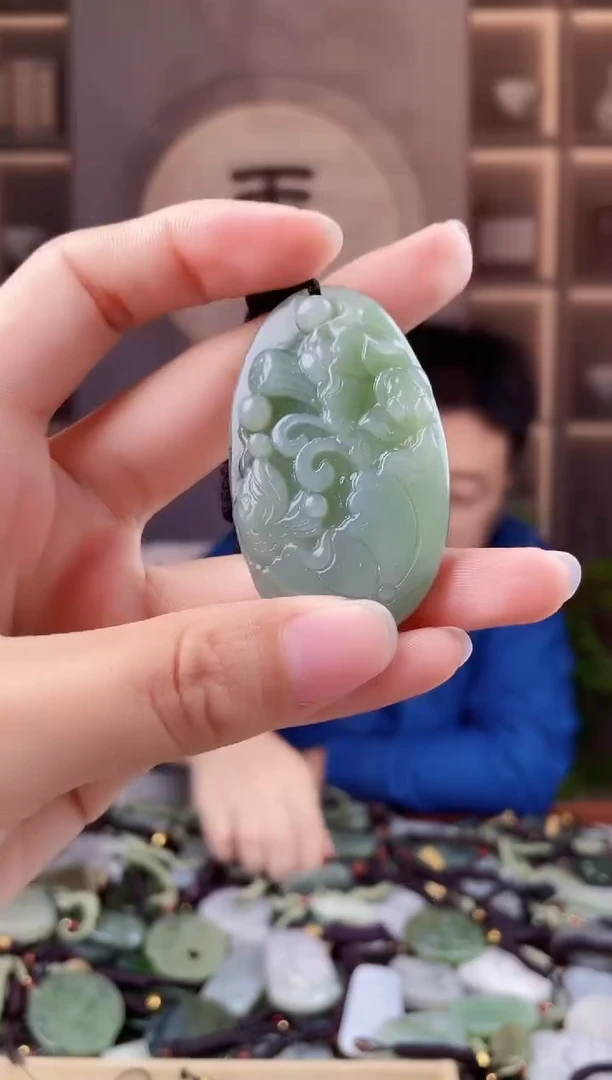 未镶嵌和田玉挂件拍一发一，多样性发货