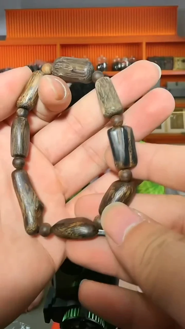 沉香手串378号单圈15g多样性发一