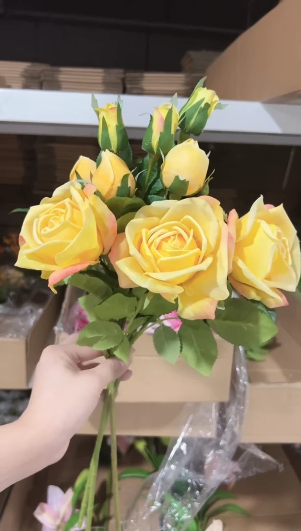 3枝黄色手感保湿妃子玫