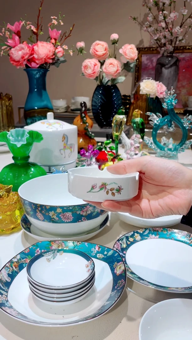 【闪购商品】琉璃手工艺品绿野仙踪  烟灰缸1只