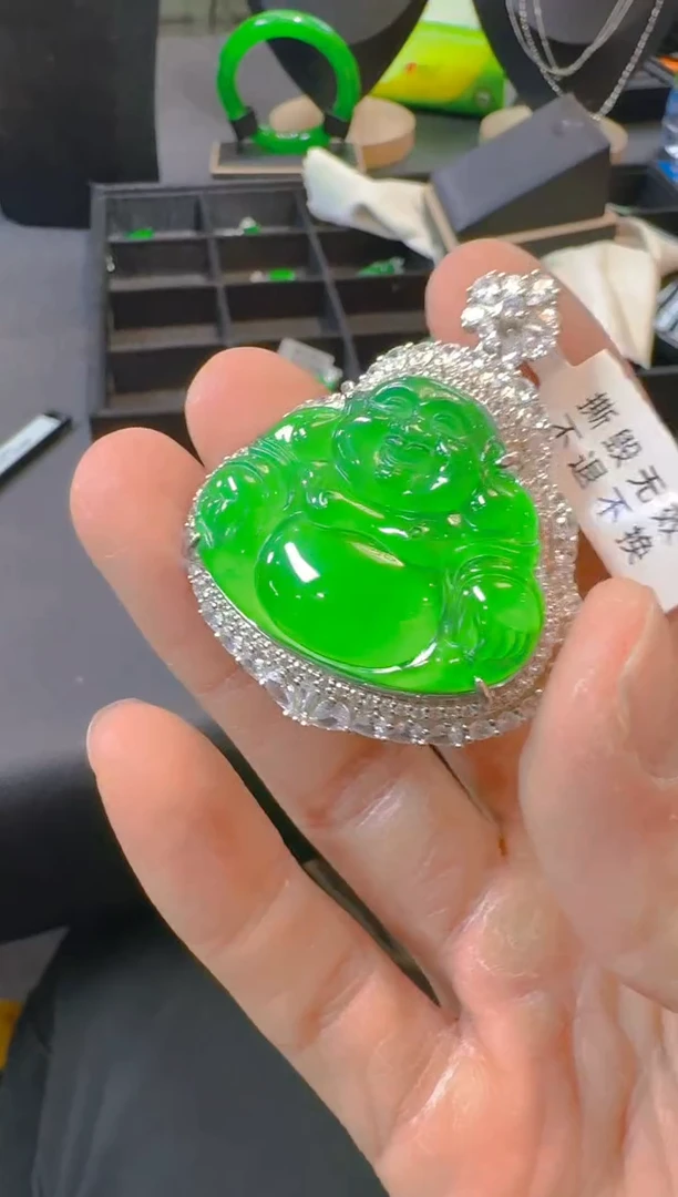 吊坠(赠链)银S925镶嵌翡翠天然A货翡翠