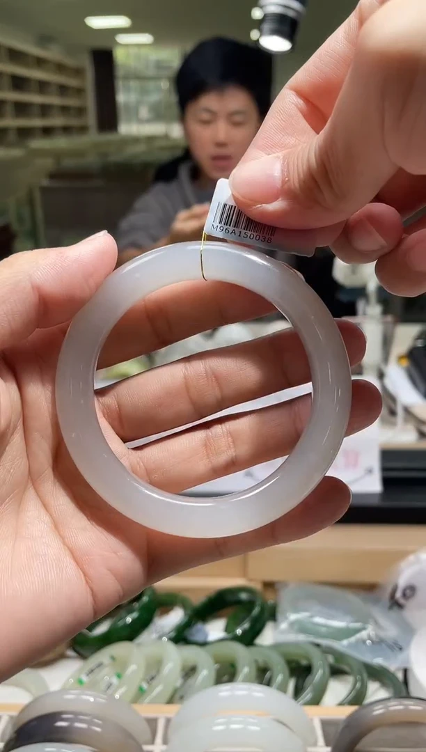 未镶嵌手镯和田玉58圈口 0038