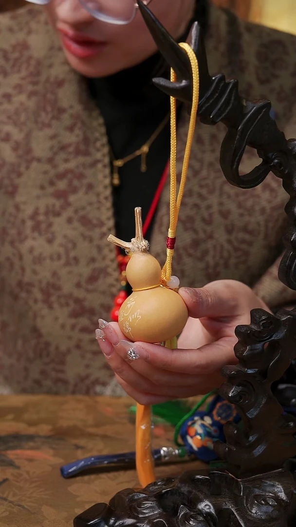 493漆艺工艺小葫芦19.9