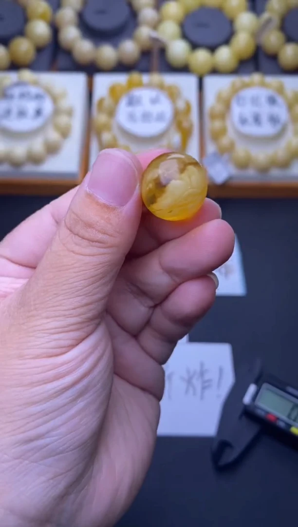 裸石琥珀未镶嵌 大小姐珠宝严选91