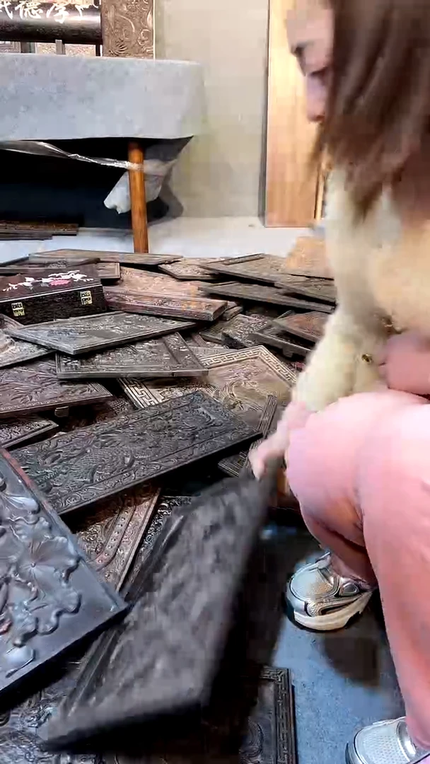 【闪购商品】木紫檀雕刻一物一拍以直播间为准