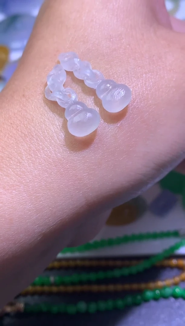 未镶嵌定制翡翠毛货