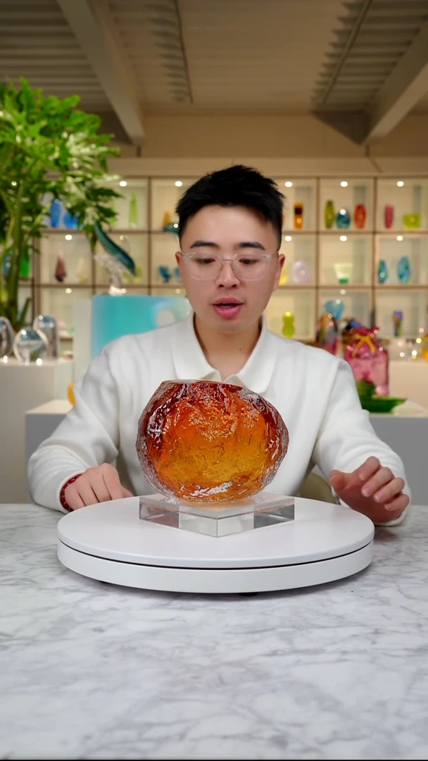 摆件琥珀金设计款火山石花器摆件