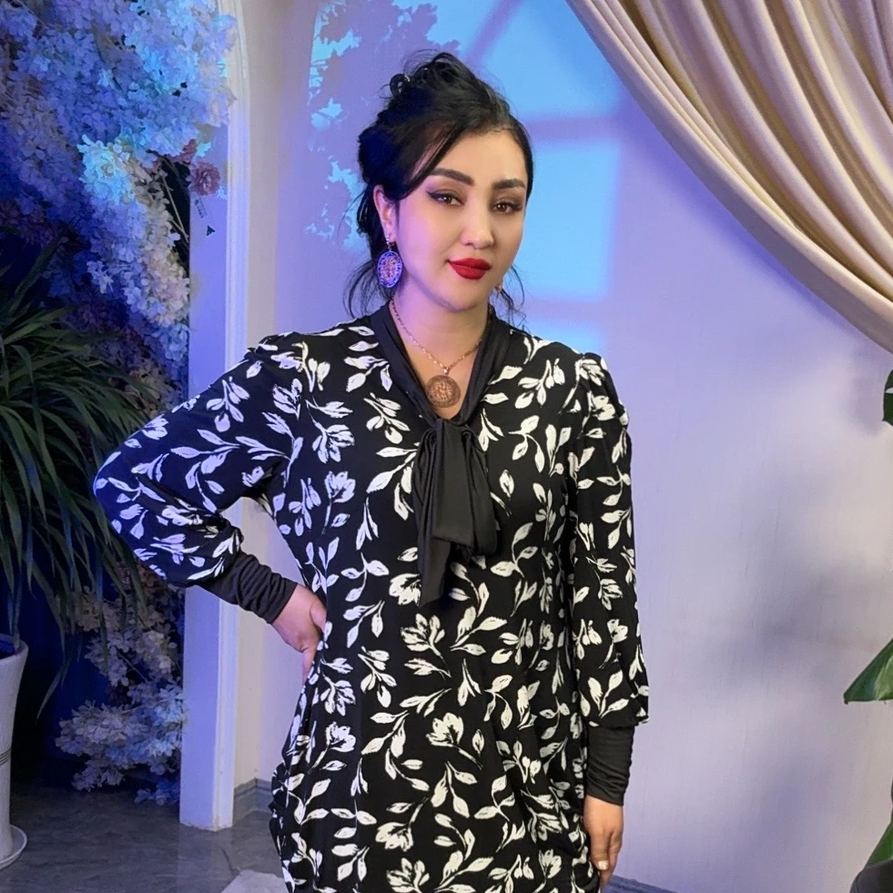 【包邮】黑白长款T恤大妈款