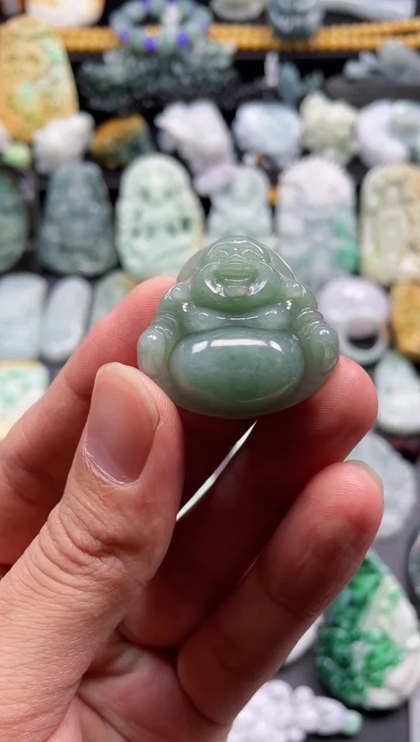 颈饰未镶嵌翡翠49  天然翡翠a货  佛