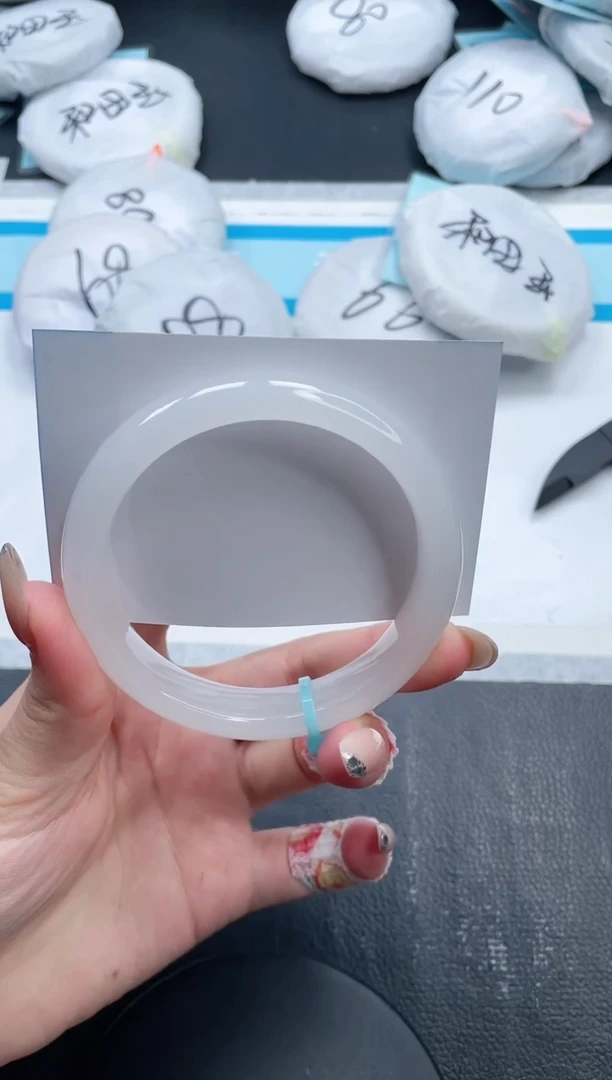 石英质玉手镯未镶嵌13V54-63