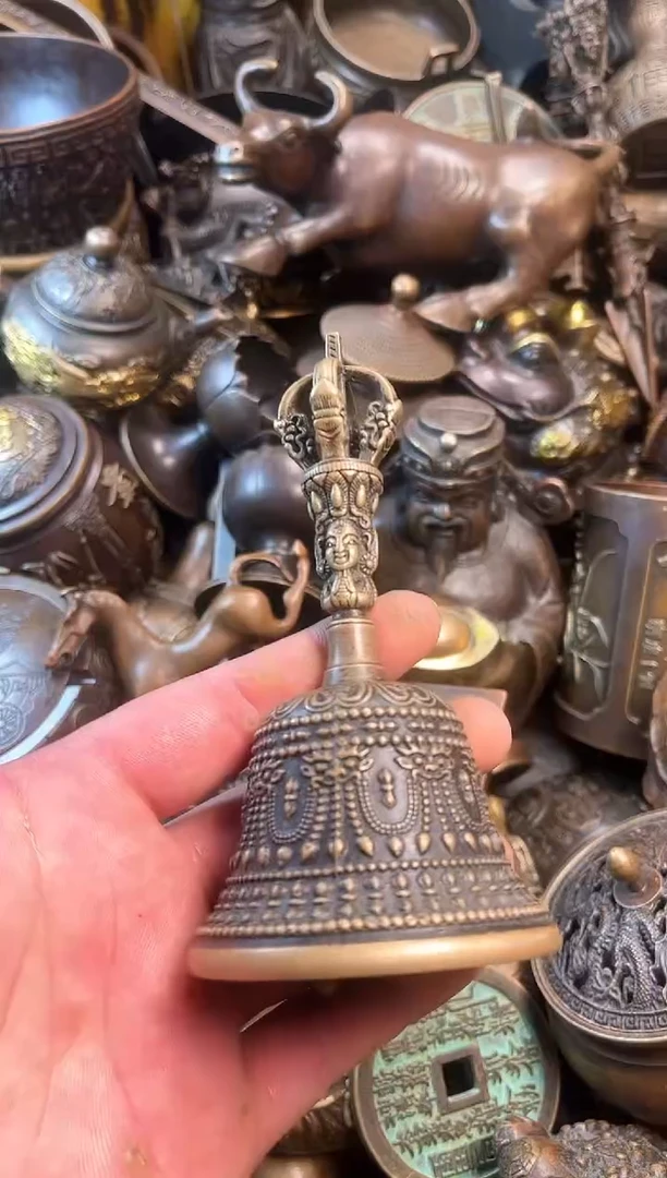 精美铜器点击下单