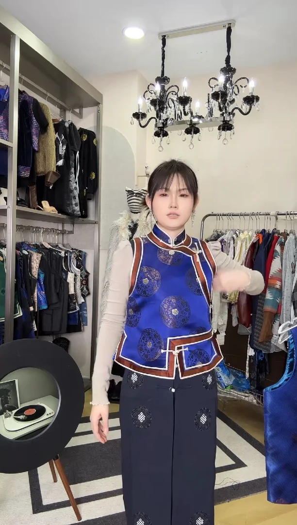 希贵蒙古袍 49号110斤以内