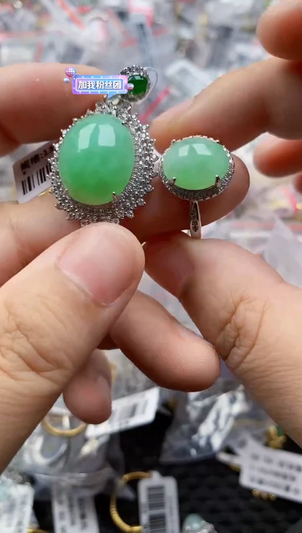 翡翠戒指银S925镶嵌1111---9