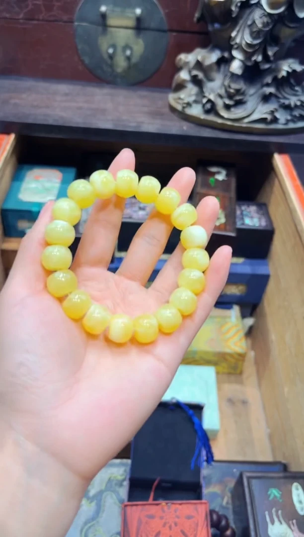 【闪购商品】蜜蜡裸石未镶嵌欣妹专属精选链接b150163