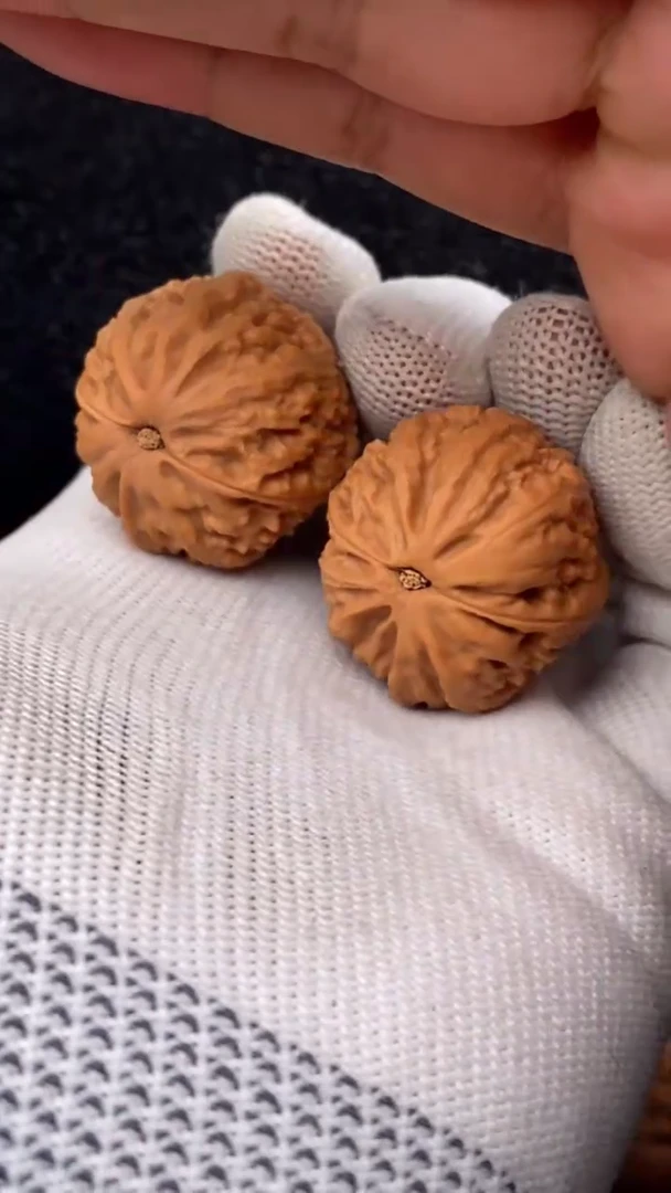 【闪购商品】文玩核桃把件扁嘴蛙