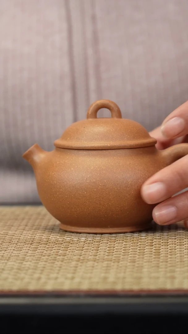 【闪购商品】紫砂茶壶黄降坡巨轮150c