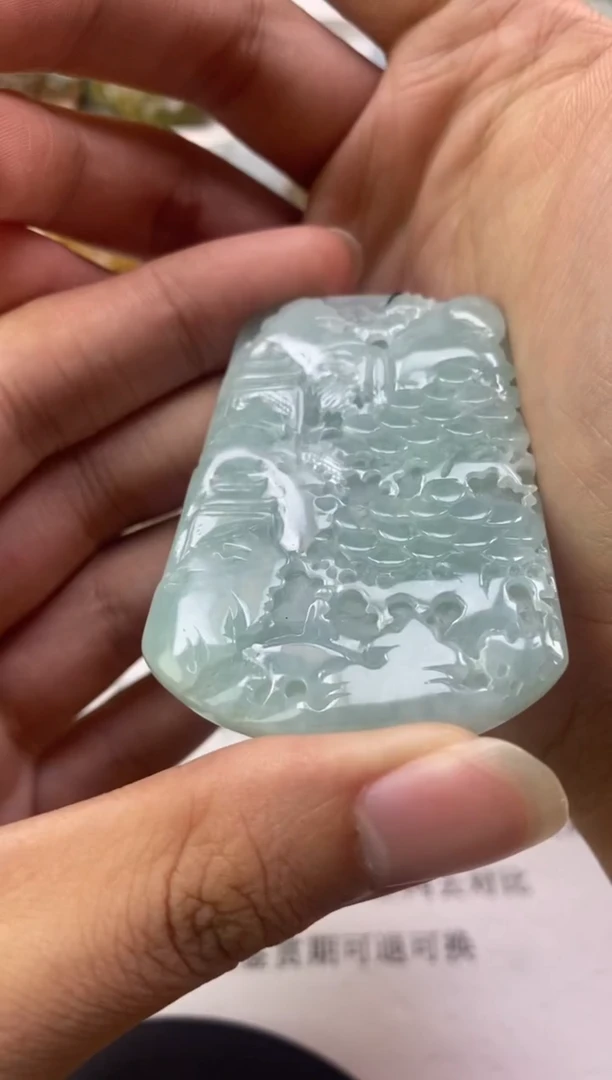 颈饰未镶嵌翡翠清**河天然翡翠