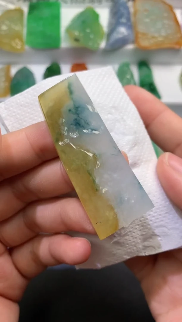 颈饰未镶嵌翡翠683