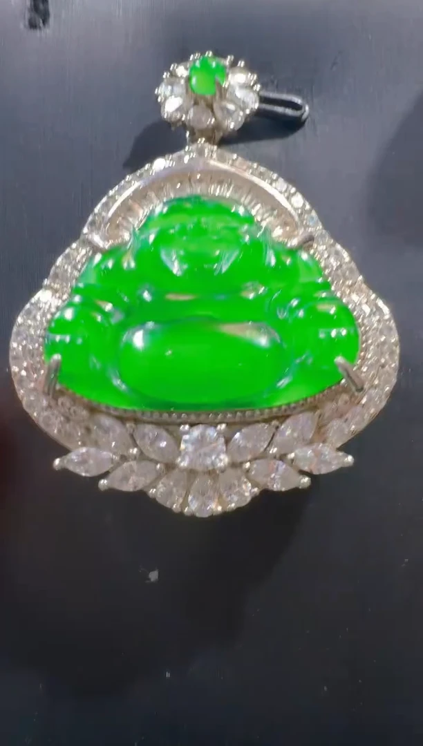 翡翠未镶嵌吊坠(赠链)天然A货翡翠