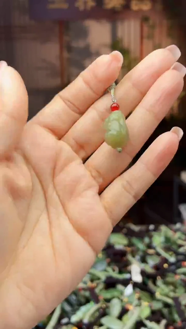 颈饰未镶嵌和田玉多样性发货拍一发一