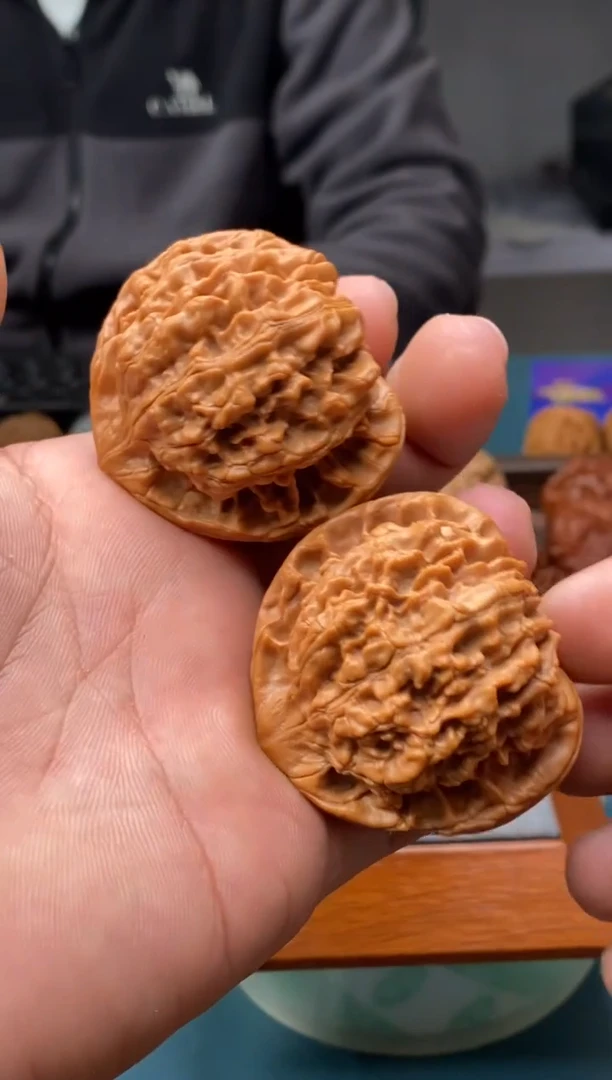 把件文玩核桃龙鼎官帽a515