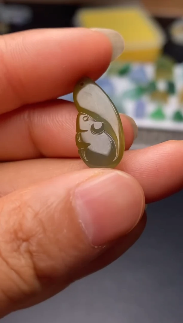 未镶嵌定制翡翠毛货翡翠~
