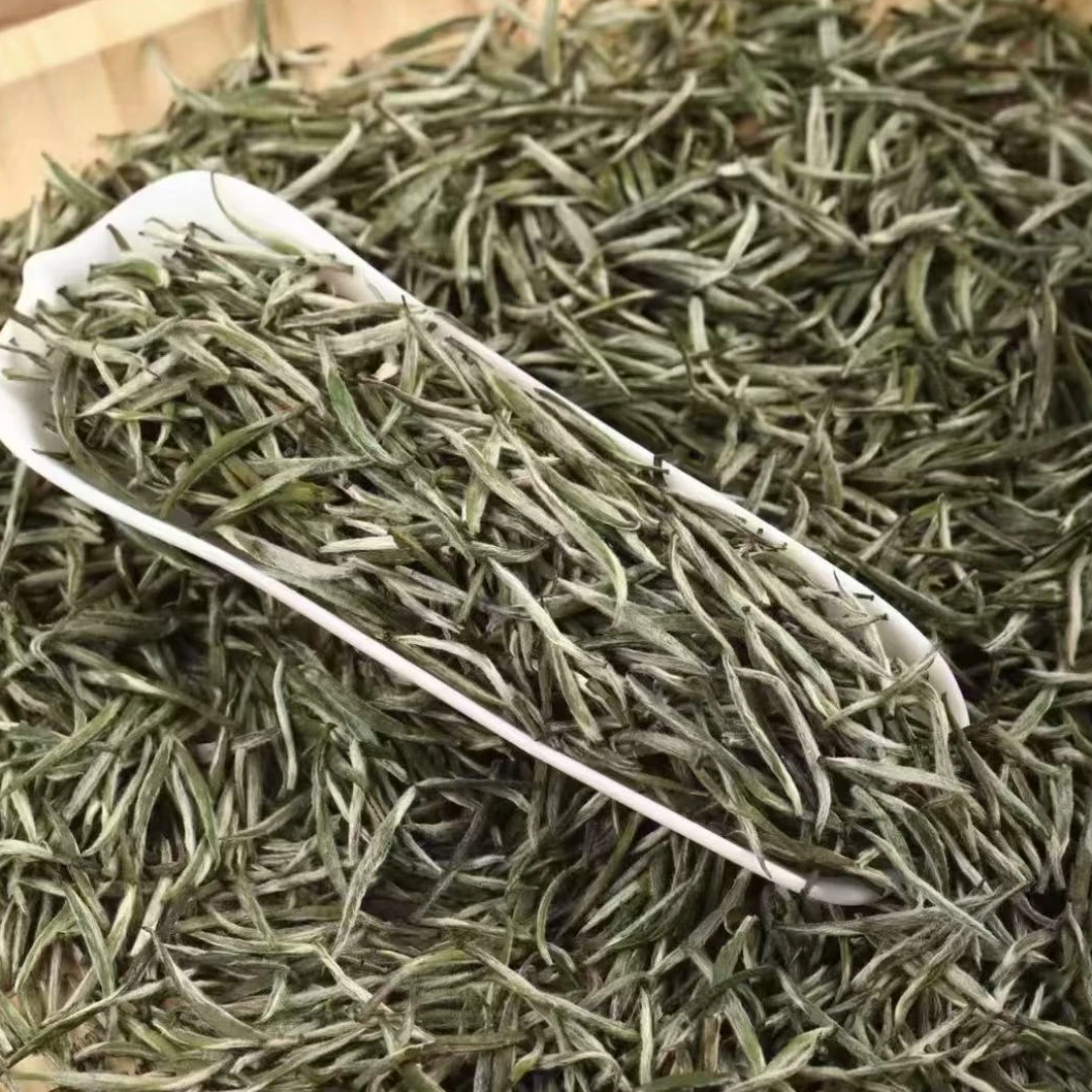 2024年新茶踏雪兰飞浓香型嫩芽幽兰花香窨制花茶