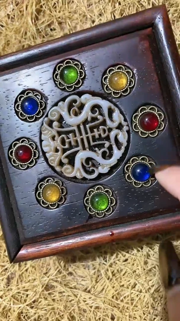 香榧木-----榫卯正方盒寿