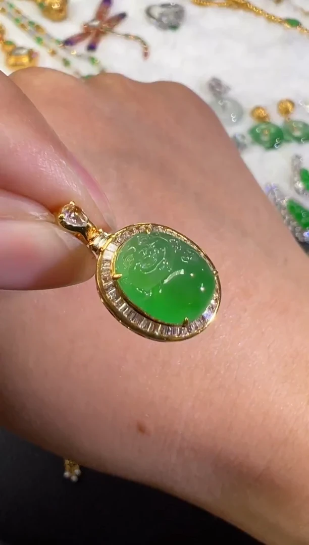 吊坠(不含链)18K金镶嵌翡翠A229|9800