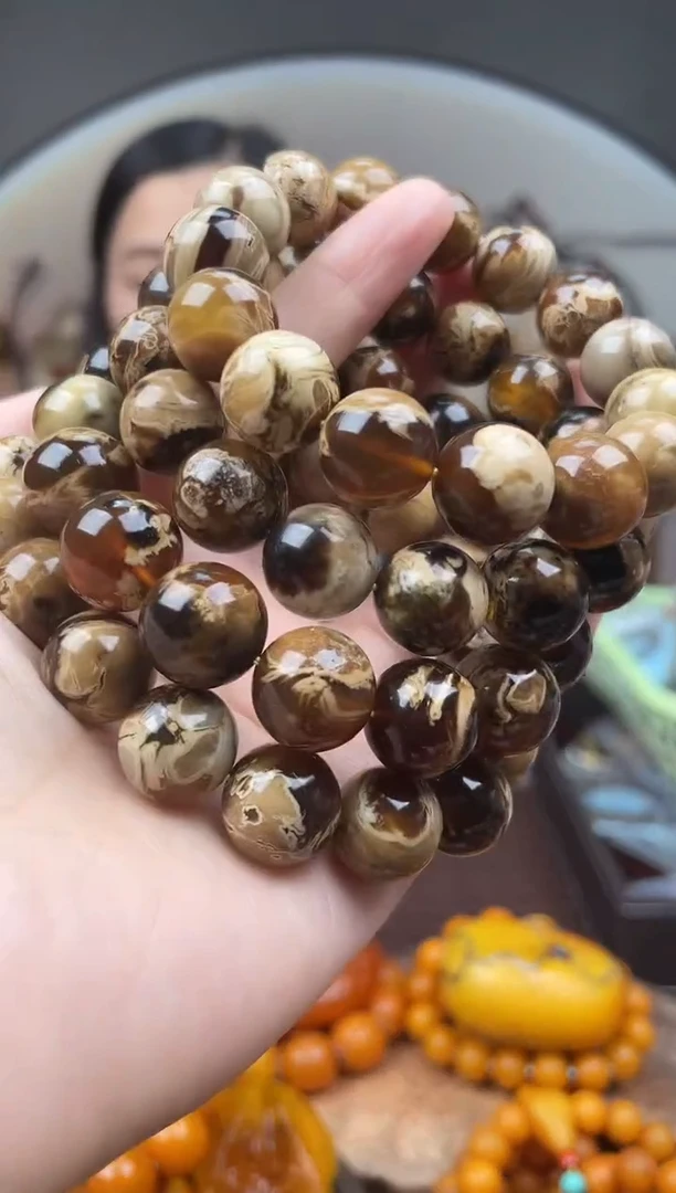 未镶嵌琥珀裸石首饰 假1赔4（多样性发货1件