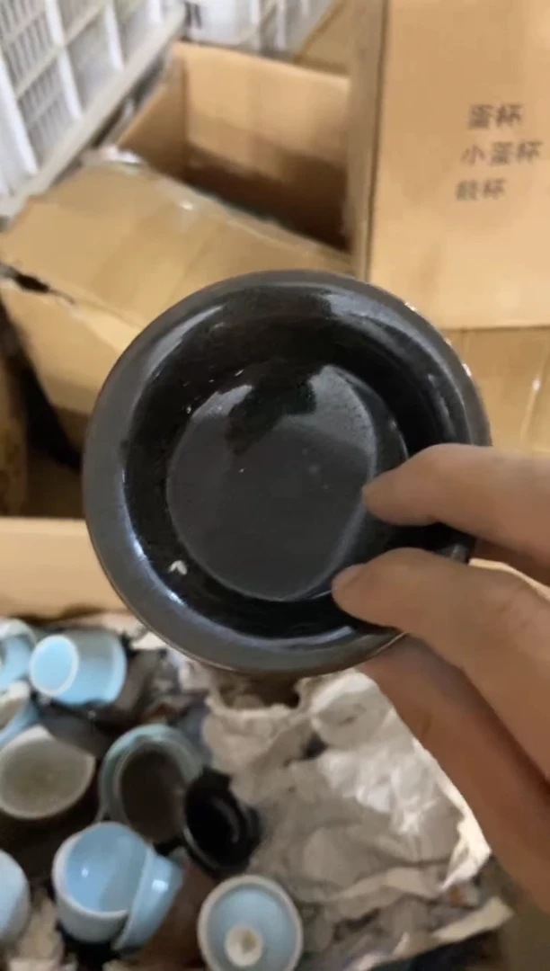 杯无运费险有瑕疵的摄影的产品有使用过的痕迹有点脏介意勿拍