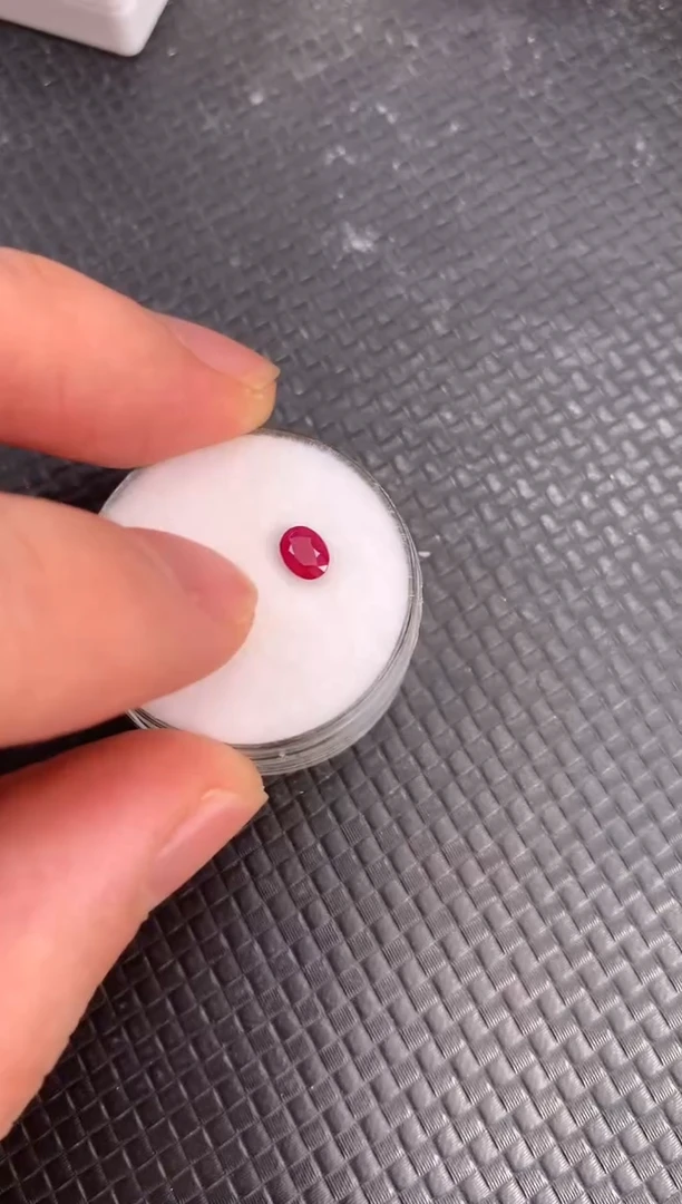 裸石红宝石天然红宝石