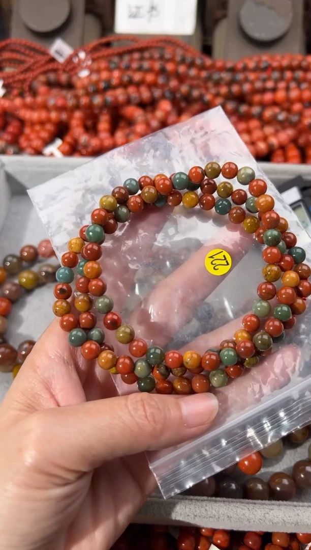 南红玛瑙手串未镶嵌1