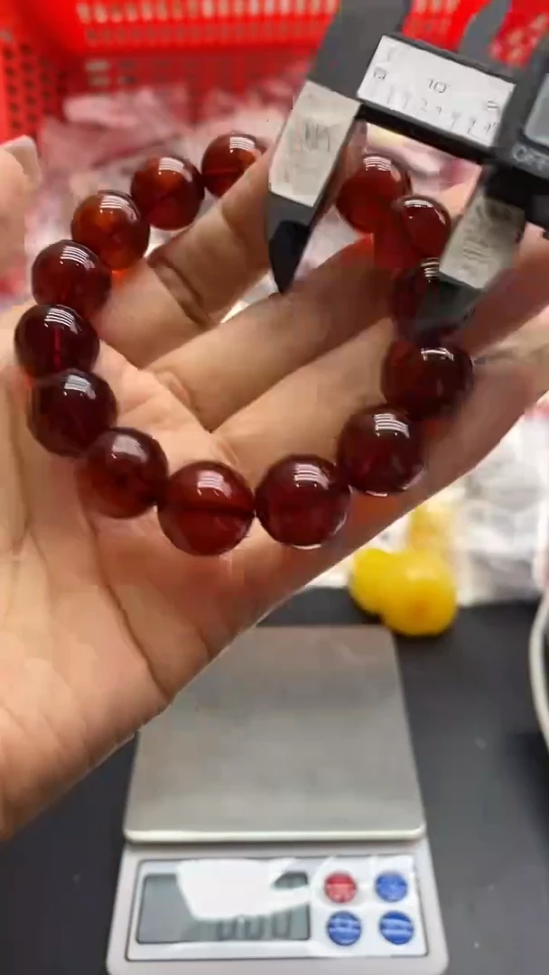 琥珀未镶嵌珠宝奇石32